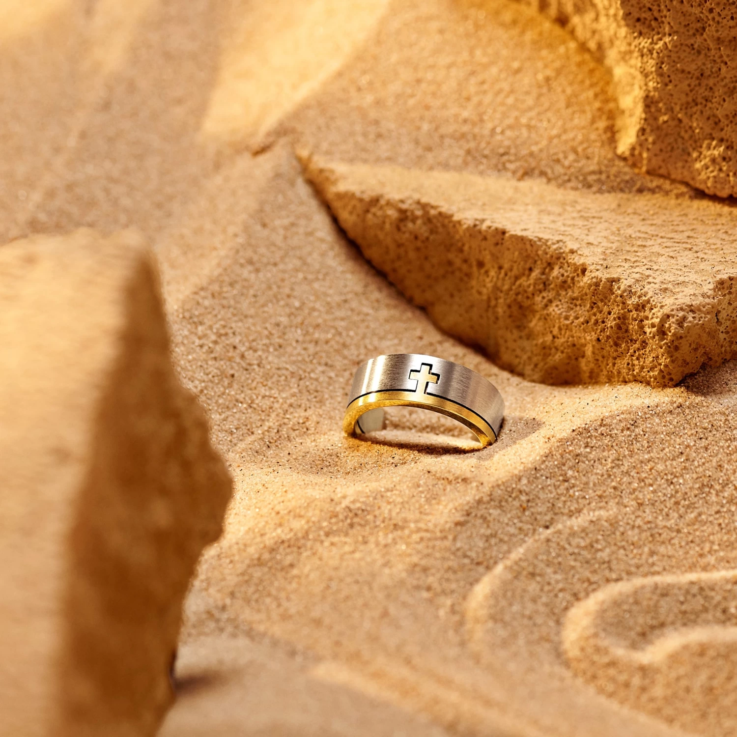 Unity | 1/3" (8 Mm) Silver- And Gold-tone Cross Ring - Image 2