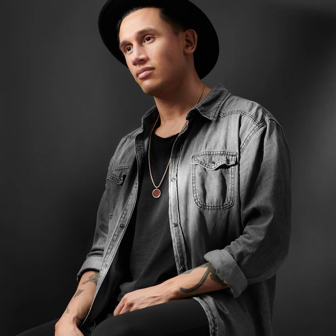 Orisun | Gold-Tone & Mahogany Obsidian Circle Box Chain Necklace - Image 3