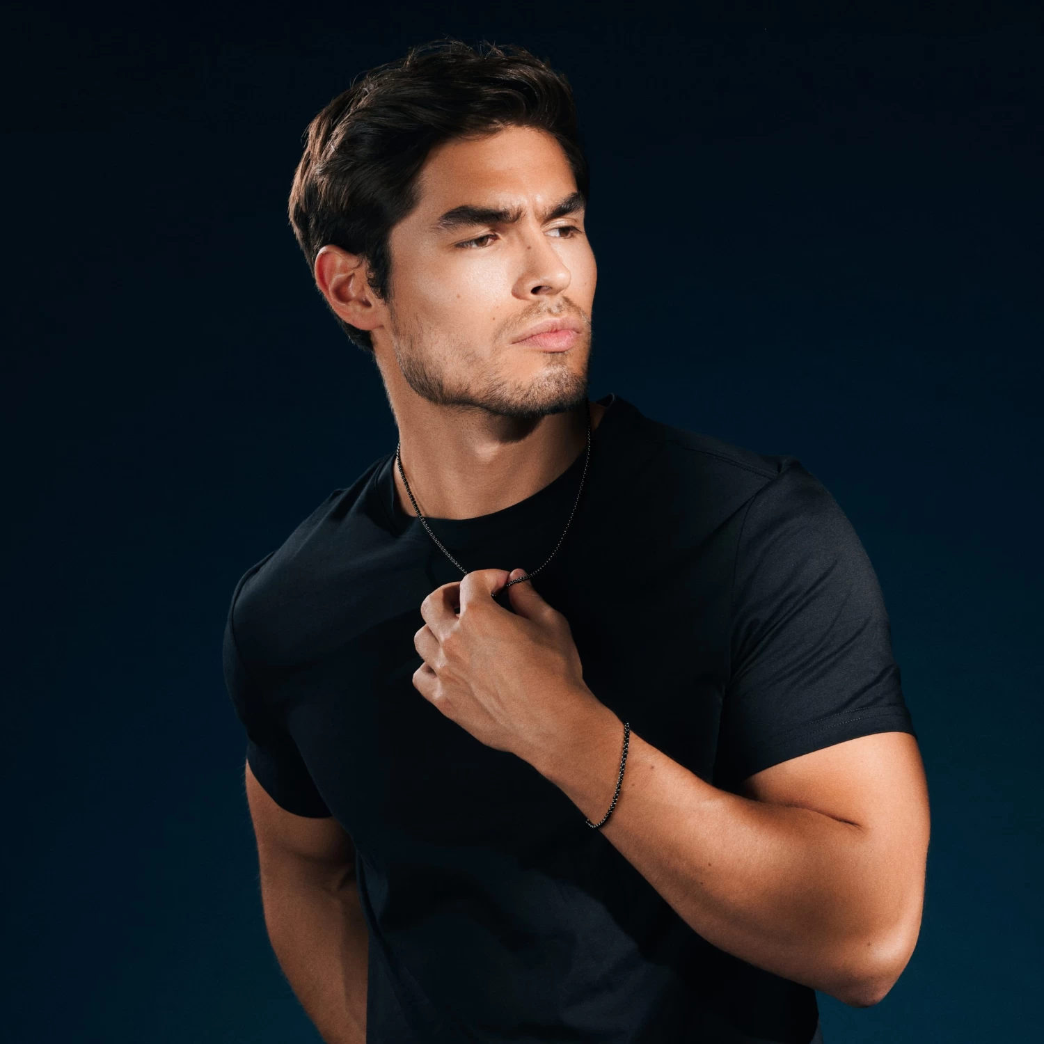 Essentials | 3 Mm Gunmetal Black Curved Box Chain Necklace - Image 2