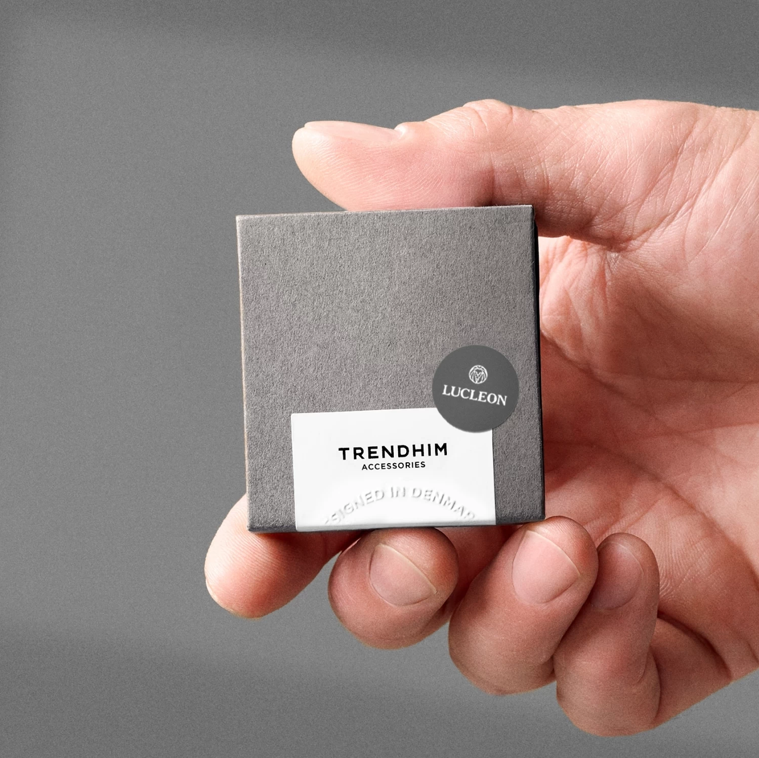 Essentials | 2 Mm Gold-tone Figaro Chain Necklace - Image 4