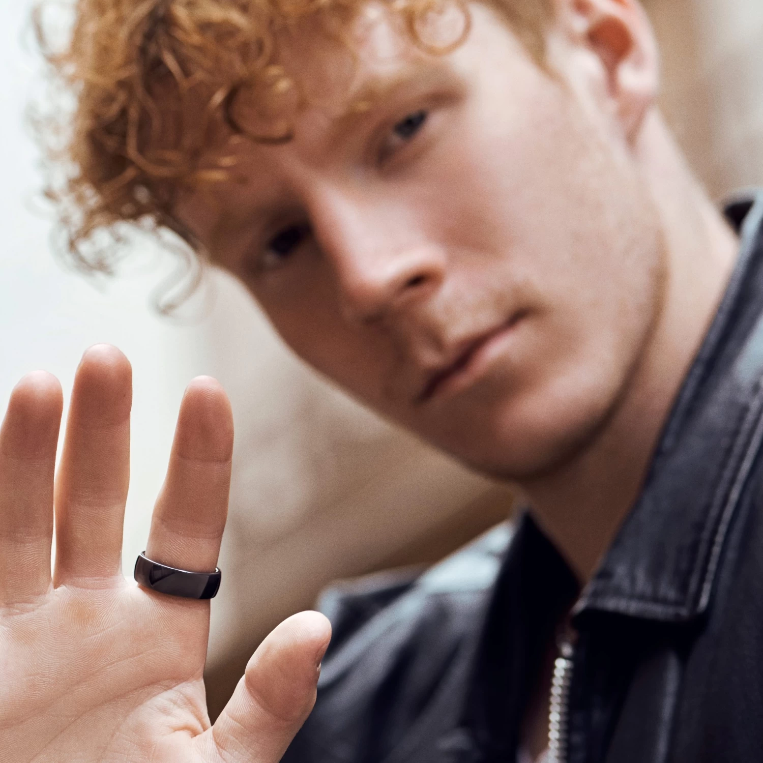 8 Mm Polished Charcoal Ceramic Ring - Image 3