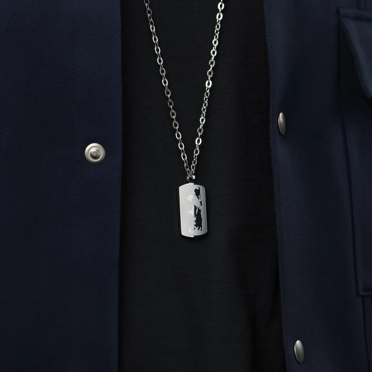 Silver-Tone Stainless Steel World Map Cable Chain Necklace - Image 4