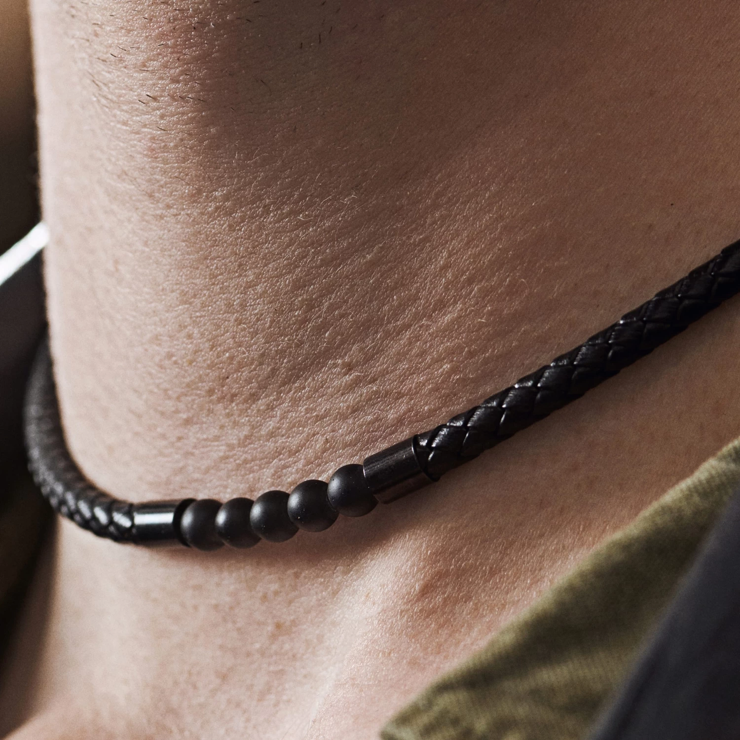 Tenvis | 1/5" (5 Mm) Black Onyx Leather Necklace - Image 8